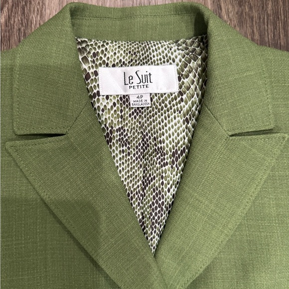 Le Suit Women's Olive Green Blazer - Picture 2 of 2